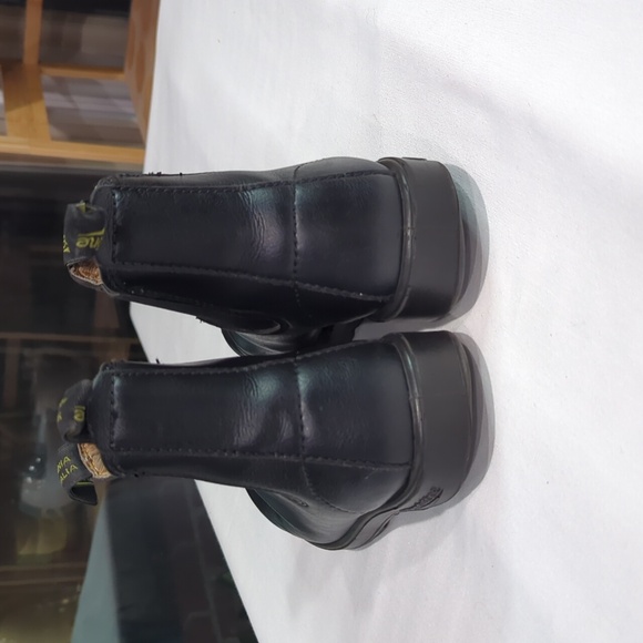 Blundstone Chelsea Boots - Picture 3 of 9